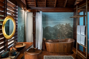 Bawah Reserve - Overwater Bungalow Bathroom