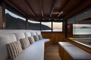 Samata Cruise - Master Suite Veranda