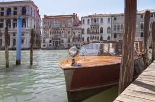 Aman Venice - canal boat