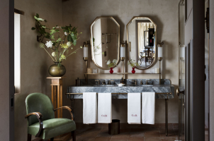 Catello di Reschio - Suite Bathroom