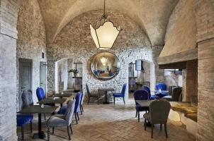 COMO Catello del Nero - La Taverna