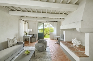 COMO Catello del Nero - Suite Living Room