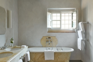 COMO Catello del Nero - Bathroom