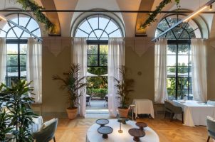 Borgo_dei_Conti_Resort_Bawa-Tours-travel_Dining_Room_Window_View
