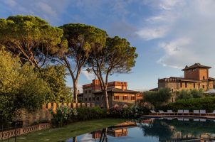 Borgo_dei_Conti_Resort_Bawa-Tours-travel_Pool_View