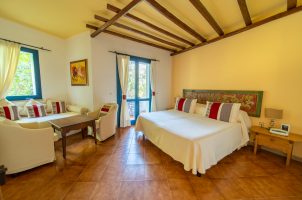 italy-su-gologone-bawa-tours-travel-DELUXE69