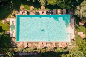 italy-su-gologone-bawa-tours-travel-POOL