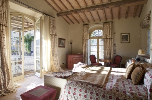 Rosewood Castiglion del Bosco - Villa Bedroom