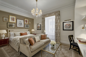 St. Regis Rome - Room Cinnamon
