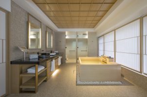 japan-banyan-tree-higashiyama-kyoto-bawa-tours-travel-Banyan-Onsen-Retreat-Bathroom-1