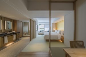 japan-banyan-tree-higashiyama-kyoto-bawa-tours-travel-Grand-Onsen-Retreat-King