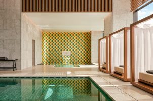 japan-tokyo-Bvlgari-tokyo-bawa-towrs-travel-SPA_POOL-VITALITY-POOL