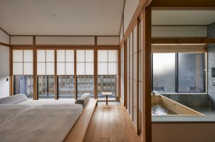 Azumi_Bawa_Tours_Travel_Suzmi_main
