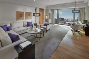 japan-mandarin-oriental-tokyo-bawa-tours-travel-Premier-Suite-King_Living-Room