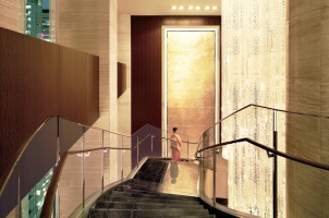 Shangri-La Tokyo - Staircase
