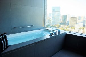 japan-the-capitol-hotel-tokyu-bawa-tours-travel-TheCapitol-h_facility_viewbath