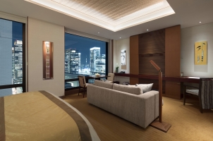 The Peninsula Tokyo - Deluxe Corner Room King