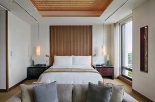 The Peninsula Tokyo - Deluxe Park View King Room 1