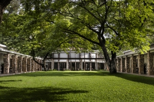 Amansara - Corridors