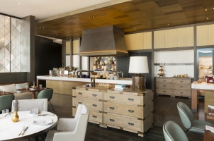 Brasserie Louis Restaurant - Rosewood Phnom Penh