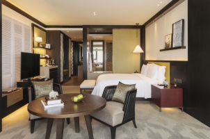 Suite - Rosewood Phnom Penh