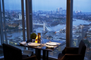 Shangri La Hotel at The Shard - London - Restaurant with a view