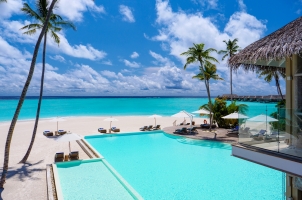 Baglioni Resort Maldives - Main Pool