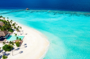 Baglioni Resort Maldives - Pool Area