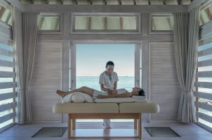 Maldives-Four-Seasons-Kuda-Haraa-Bawa-Tours-Travel-Healing-water-treatment