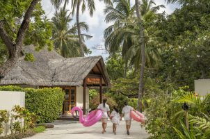 Maldives-Four-Seasons-Kuda-Haraa-Bawa-Tours-Travel-Juda-Mas-Kids-Club