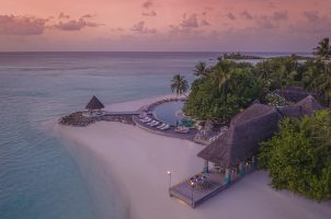 Maldives-Four-Seasons-Kuda-Haraa-Bawa-Tours-Travel-Resort-Deck-Sunset