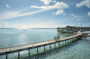COMO Maalifushi Malediven - Jetty Bike