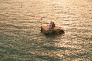 maldives-four-seasons-landaa-giraavaru-bawa-tours-travel-Mid-ocean-dinner