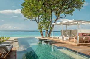 maldives-four-seasons-landaa-giraavaru-bawa-tours-travel-Premier-Oceanfront-Bungalow-with-Pool