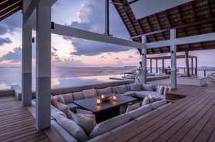maldives-four-seasons-landaa-giraavaru-bawa-tours-travel-Three-Bedroom-Water-Suite-in-the-evening