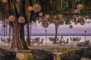 maldives-four-seasons-landaa-giraavaru-bawa-tours-travel-fuego-grill