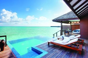 Deluxe-Water-Villa-with-Pool-6