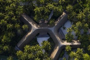 st-regis-bawa-tours-travel-Vommuli-House-Aerial