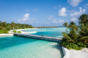 maldives-niyama-bawa-tours-travel-bridge