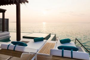 maldives-niyama-bawa-tours-travel-deluxe-over-water-pool-villa-sunrise