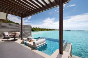maldives-niyama-bawa-tours-travel-over-pool-villa-deck-overlooking-indian-ocean