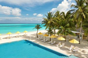 maldives-niyama-bawa-tours-travel-pool-view