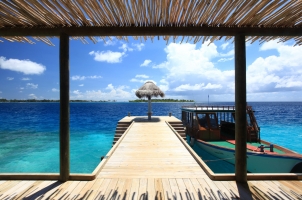 Maledives Six Senses Laamu - Dive Jetty