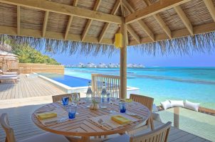 The-Retreat-outdoor-dining-area