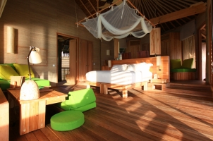 Maledives Six Senses Laamu - Water Villa bedroom