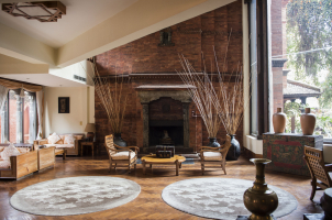 Dwarika's Hotel - lobby