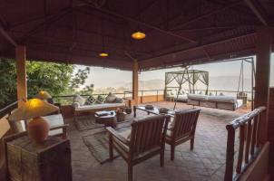 Dwarika's Resort Dhulikhel - outdoor living space