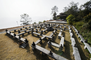 Dwarika's Resort Dhulikhel - meditation  maze