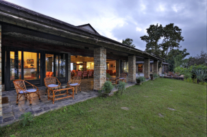 Tiger Mountain Lodge - building rajbansh