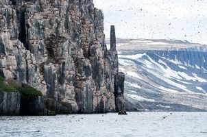 norwegen-como-jorney-into-the-arctic-bawa-tours-travel-sbalbard-Mark-V-Zodiac-september